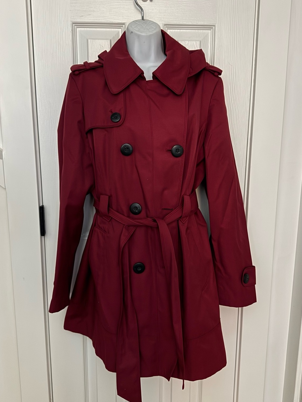 Jones New York Burgundy Double-Breasted Trench with Belt